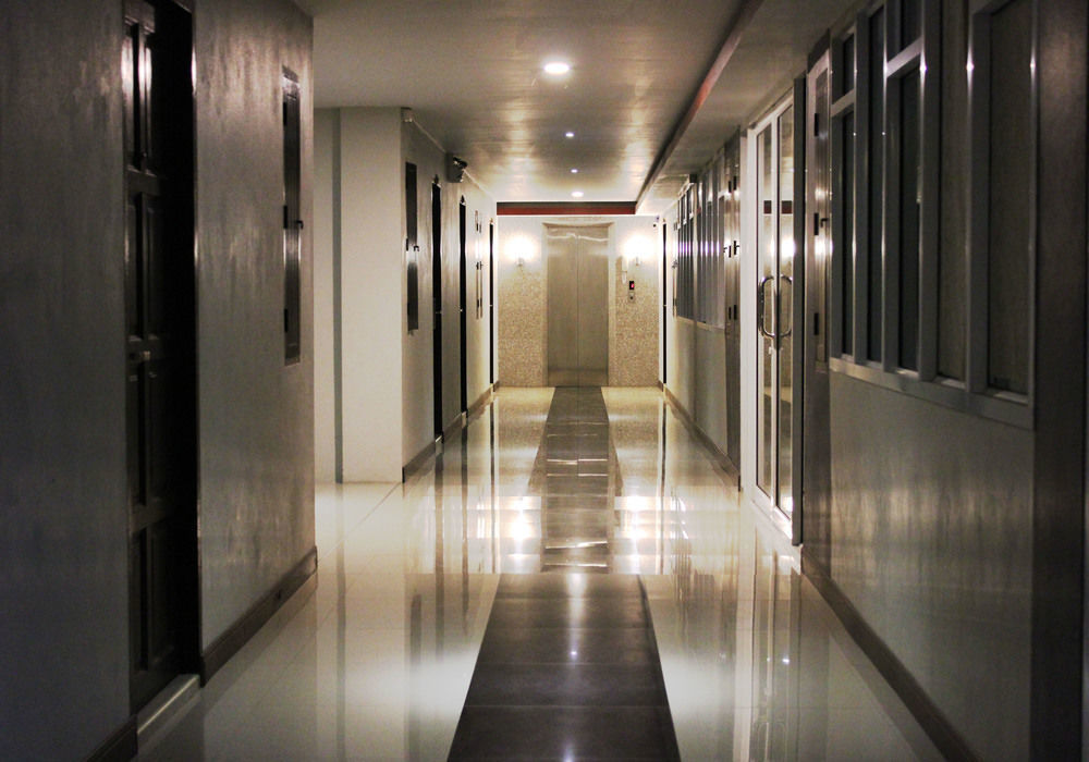 The Avail Hotel Пра Након Си Аютая Екстериор снимка