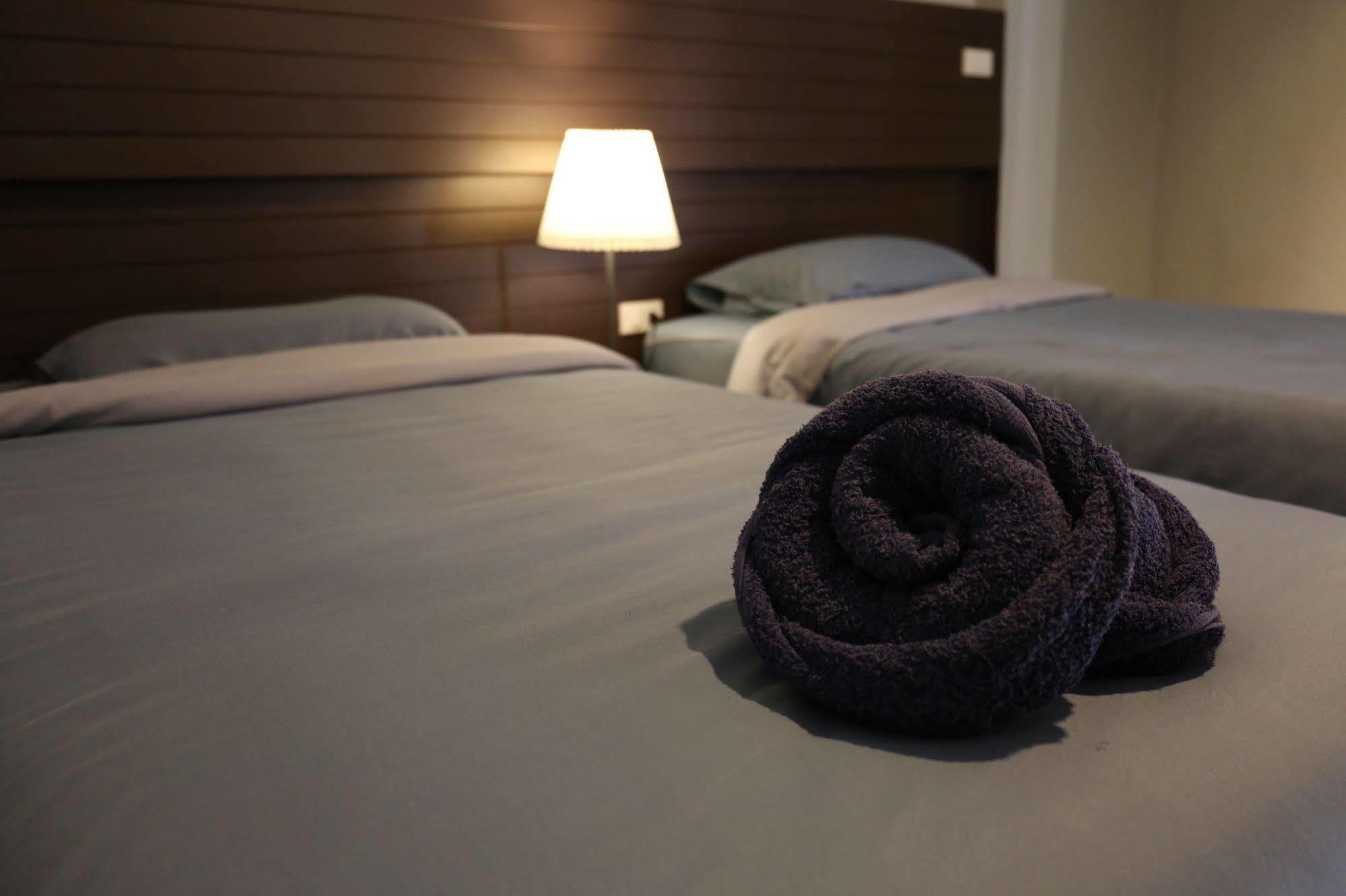 The Avail Hotel Пра Након Си Аютая Екстериор снимка